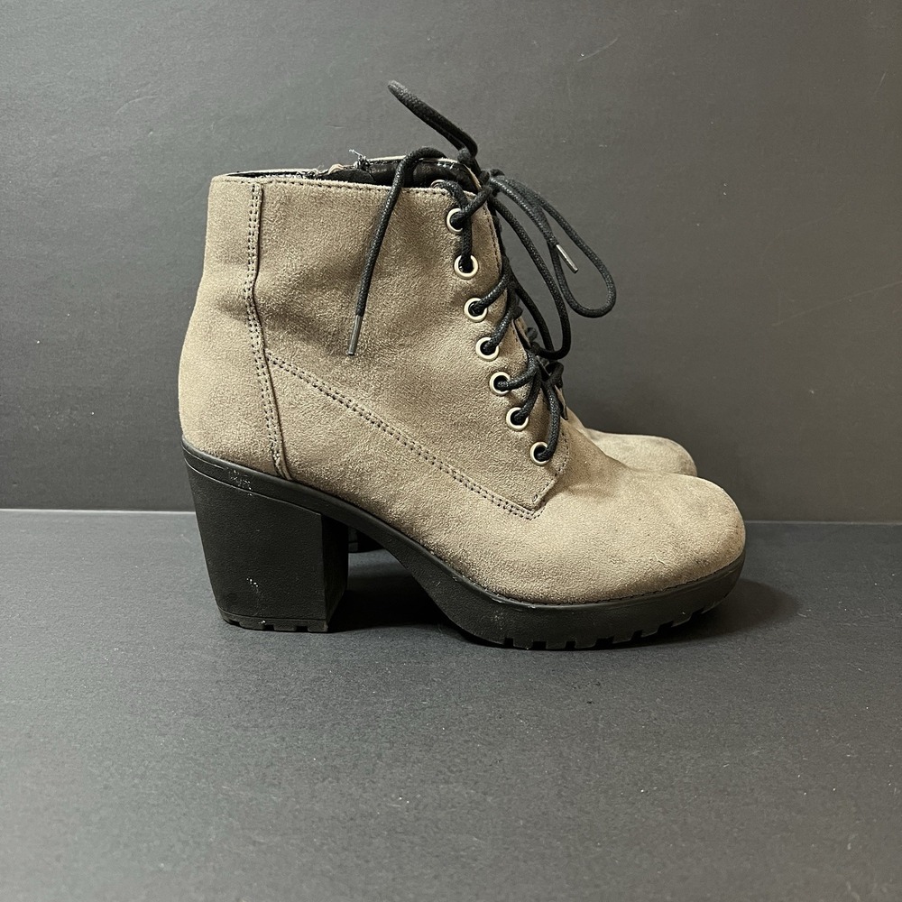 Women's Suede Boots Gray Zippered 3" Heels Ankle Booties Size 7.5 M